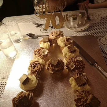 personalizate Fericit 70 de tort fân aniversare, zi de naștere sclipici aur tort fân personalizate 16, 21, 30, 40 de orice număr de culori